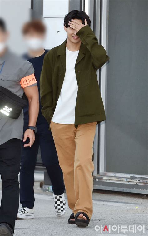 taehyung fire outfit|taehyung casual outfits.